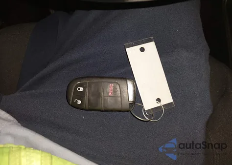 2018 Jeep Renegade Altitude Fwd из США, поврежденный, VIN ZACCJABB5JPH43067